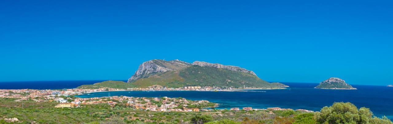 Brezza B&B Golfo Aranci Exteriör bild