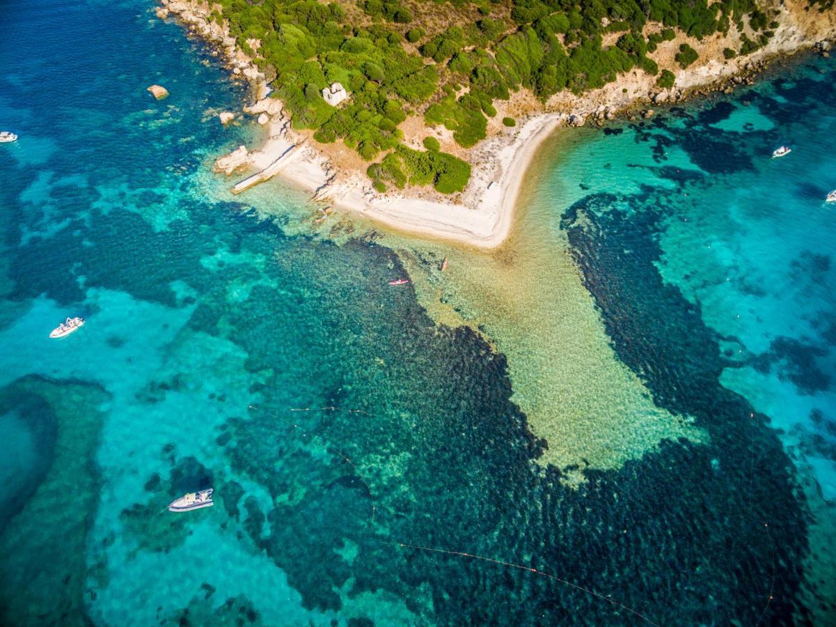 Brezza B&B Golfo Aranci Exteriör bild